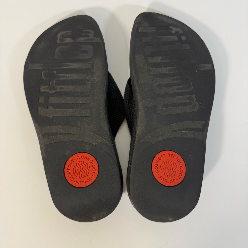 Fitflop Black Women's Thong Sandals - Picture 6 of 7
